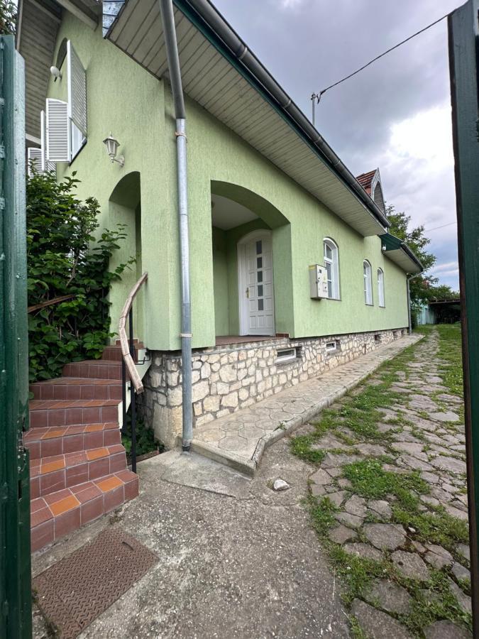 Greenery Home Миеркуря Чук Екстериор снимка